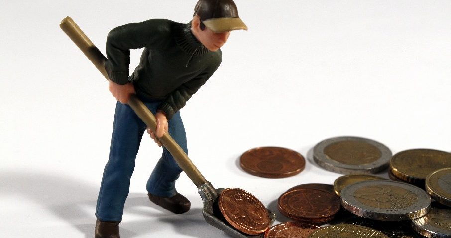 Raus Aus Den Schulden Mit Hilfe Eines Kredits Tipps Anleitung Www Selbst Schuld Com